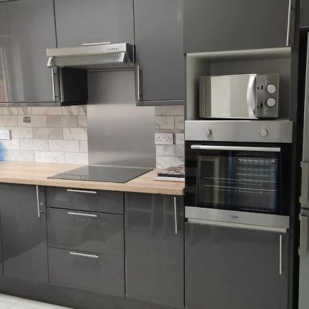 Studio With Private Kitchen 都柏林 外观 照片
