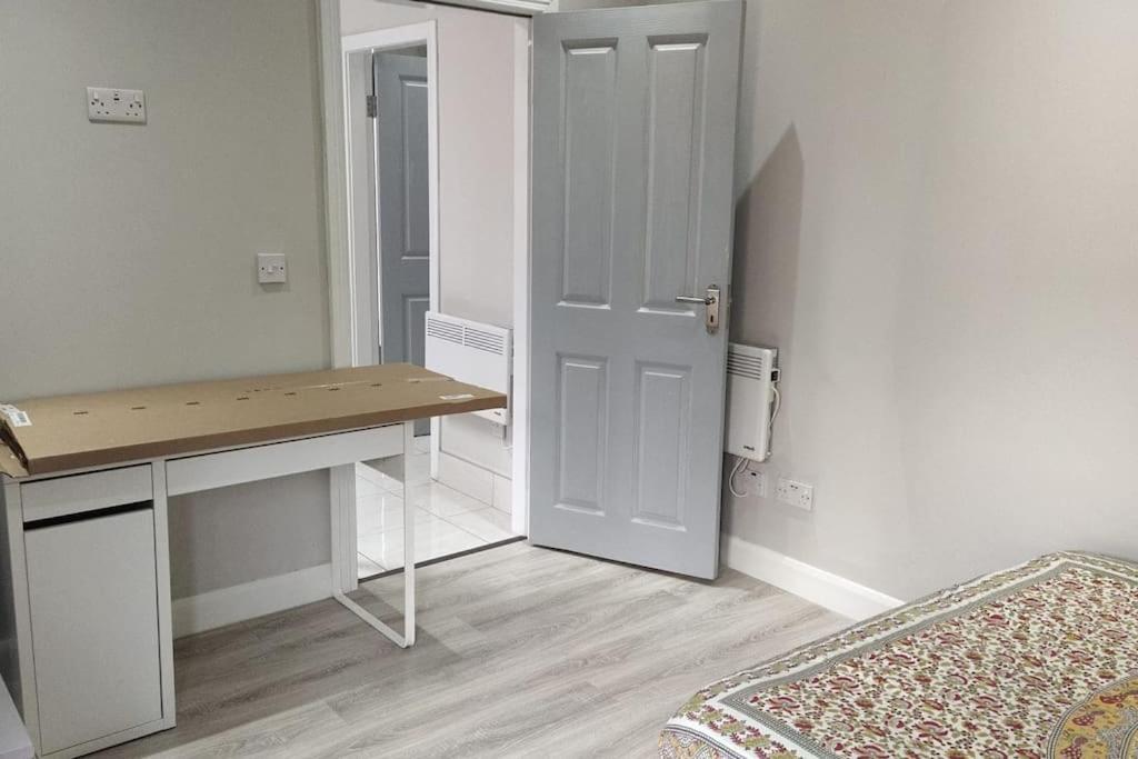 Studio With Private Kitchen 都柏林 外观 照片